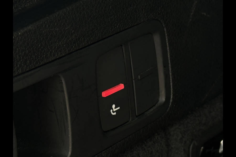 Audi Q5 50 TFSI e | Trekhaak | Carplay | Stoelverwarming | Elektrische achterklep | ACC | LED