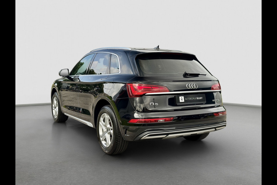 Audi Q5 50 TFSI e | Trekhaak | Carplay | Stoelverwarming | Elektrische achterklep | ACC | LED