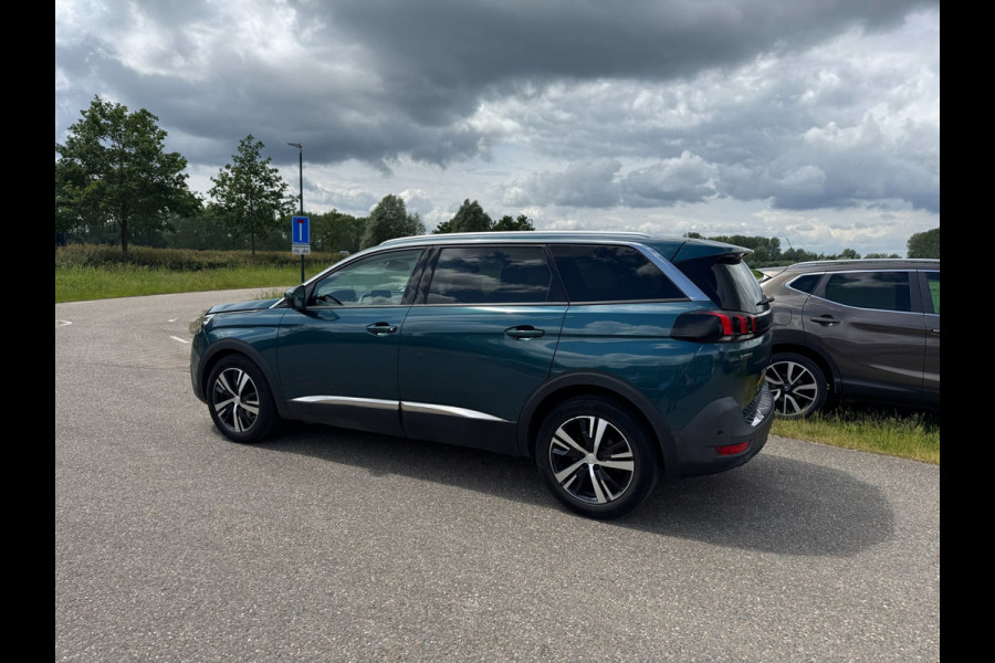 Peugeot 5008 1.2 PureTech Blue Lease Premium 7 PERSOONS DISTRIBUTIERIEM IS VERVANGEN
