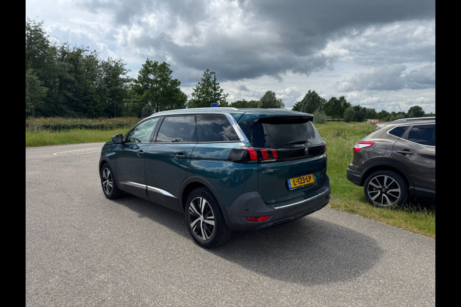 Peugeot 5008 1.2 PureTech Blue Lease Premium 7 PERSOONS DISTRIBUTIERIEM IS VERVANGEN