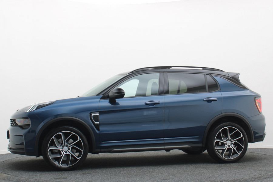 Lynk & Co 01 1.5 Plug-in Hybrid 360° Camera, Panoramadak, Zwarte hemel, ACC, Keyless, PDC, LED, 20''