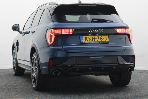 Lynk & Co 01 1.5 Plug-in Hybrid 360° Camera, Panoramadak, Zwarte hemel, ACC, Keyless, PDC, LED, 20''