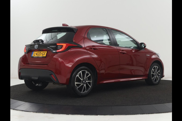 Toyota Yaris 1.5 Hybrid Dynamic | Carplay | Adaptive cruise | Keyless | Camera | Full LED | Climate control | 16'' | Bluetooth | DAB | Regensensor | Origineel NL