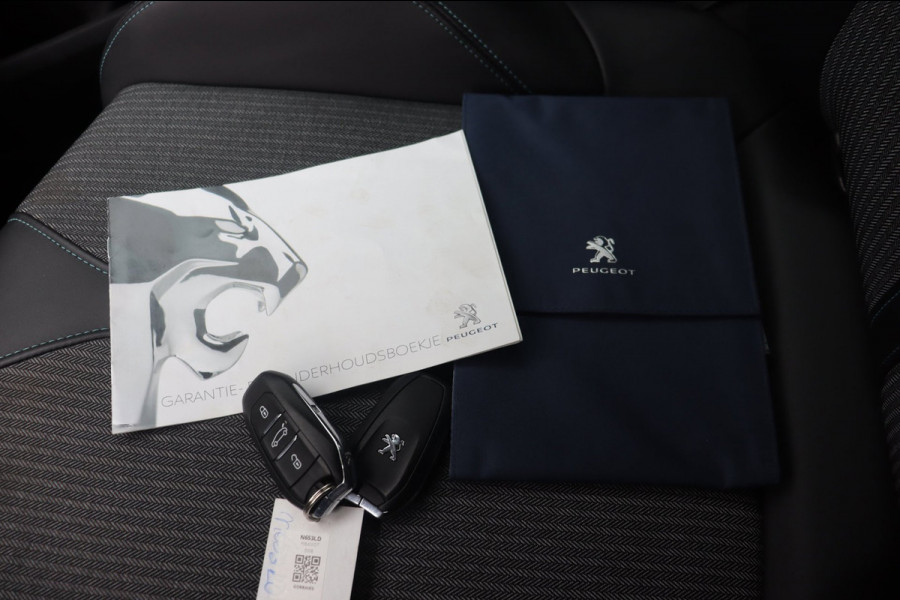 Peugeot 3008 1.2 PureTech Blue Lease Allure org.NL trekhaak camera el.klep