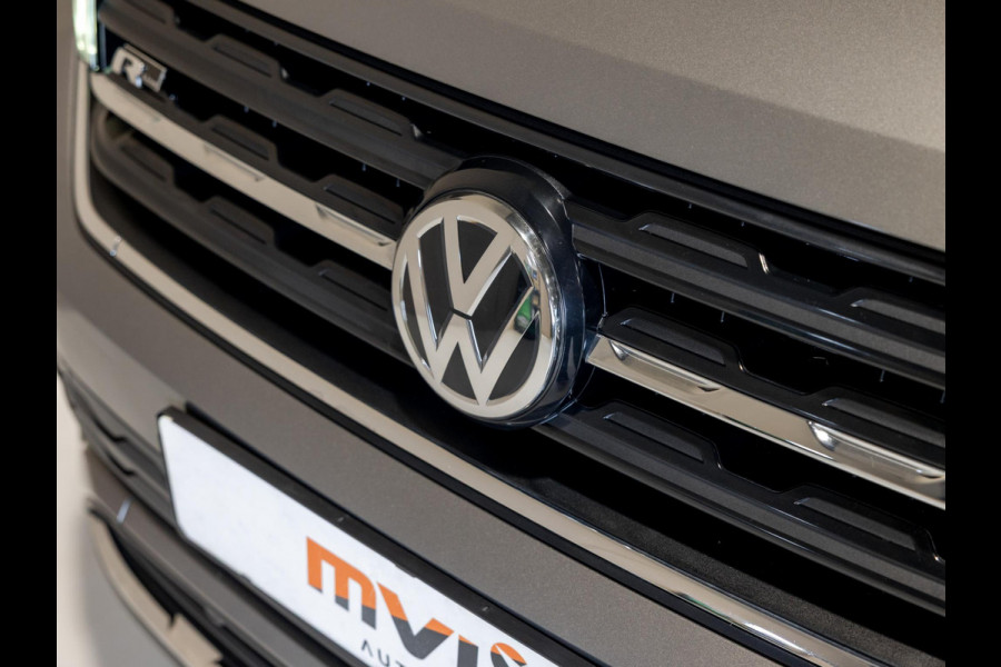 Volkswagen T-Cross 1.0 TSI 2x R-Line / 115pk / Dodehoek herkenning / Automatische klimaatregeling /
