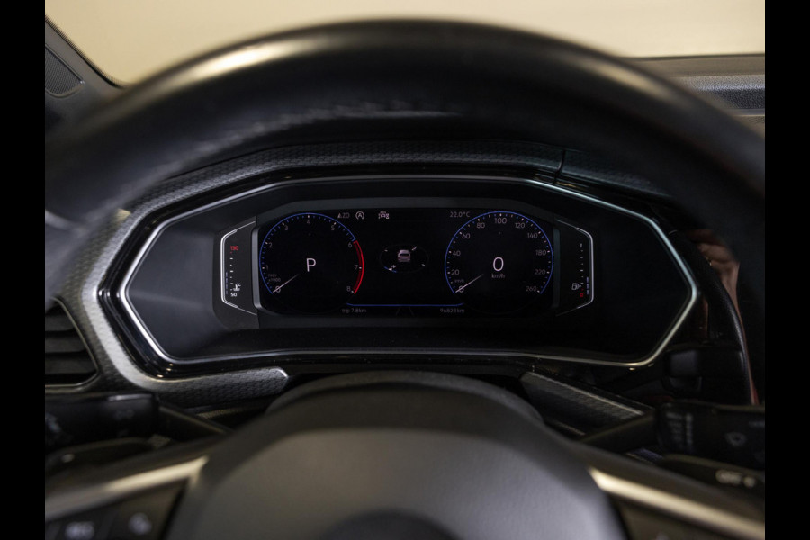 Volkswagen T-Cross 1.0 TSI 2x R-Line / 115pk / Dodehoek herkenning / Automatische klimaatregeling /