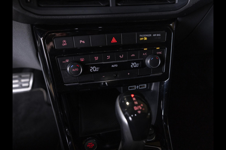 Volkswagen T-Cross 1.0 TSI 2x R-Line / 115pk / Dodehoek herkenning / Automatische klimaatregeling /