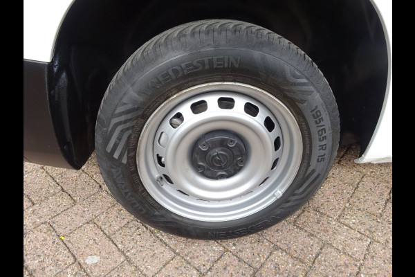 Opel Combo 1.5D L1H1 Edition AIRCO NAVI CRUISE CONTROL PDC