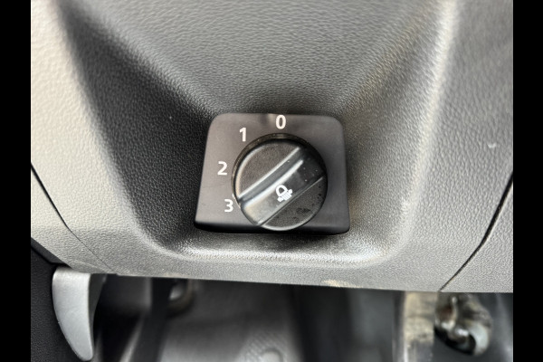 Renault Kangoo 1.5 Express dCi Imperiaal L1H1 Airco Cruise control Parkeersensoren