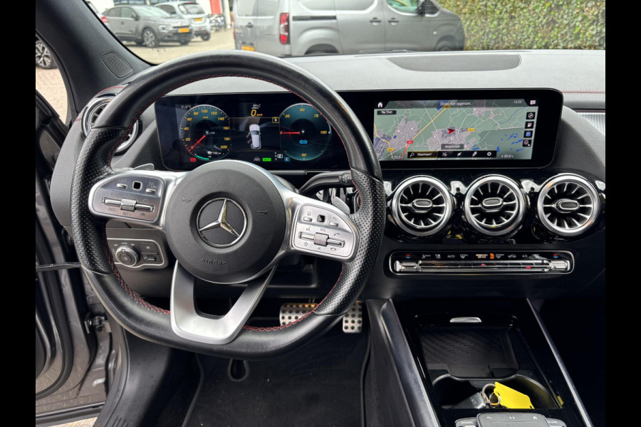 Mercedes-Benz EQA 250 Edition 1 67 kWh | AMG Styling | Dealer onderhouden | Rijklaar geleverd! |