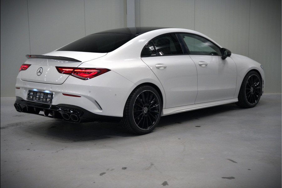 Mercedes-Benz CLA-Klasse 180 Advantage AMG | Stoelverwarming | Parkeersensoren | Navigatie | Cruise Control | Keyless | Camera | Climate Control