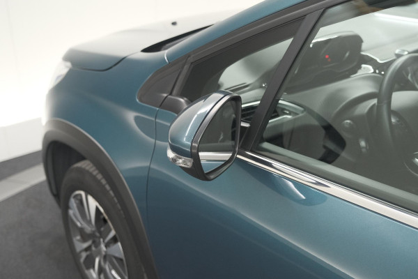 Peugeot 2008 PureTech 110 Allure | UNIEKE KLEUR! | Trekhaak | Camera | Apple Carplay | Parkeersensoren
