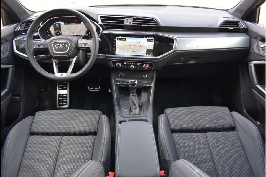 Audi Q3 Sportback 45 TFSI e S-Line 245 Pk Pano Navi Sfeer Leder ACC Keyless Camera