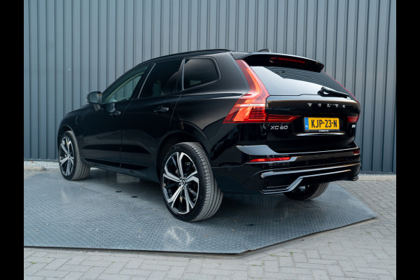 Volvo XC60 2.0 T8 Plug-in hybrid AWD Plus Dark | Pano | Trekhaak wegkl. | 360 Camera | Head Up | Harman/ Kardon | Prijs Rijklaar!!