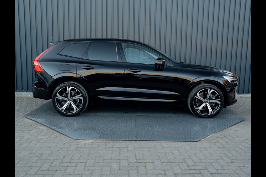 Volvo XC60 2.0 T8 Plug-in hybrid AWD Plus Dark | Pano | Trekhaak wegkl. | 360 Camera | Head Up | Harman/ Kardon | Prijs Rijklaar!!