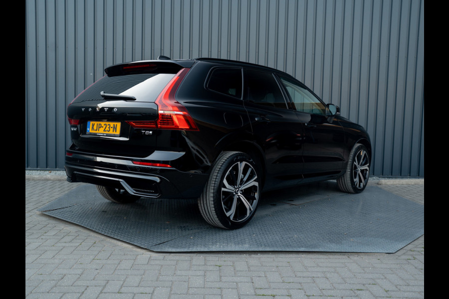Volvo XC60 2.0 T8 Plug-in hybrid AWD Plus Dark | Pano | Trekhaak wegkl. | 360 Camera | Head Up | Harman/ Kardon | Prijs Rijklaar!!