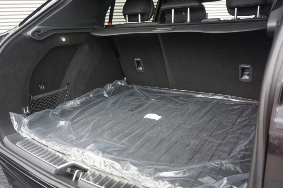 Lynk & Co 01 1.5 More 261PK | 360 CAM | NED. AUTO | 1.800 KG TREKGEWICHT