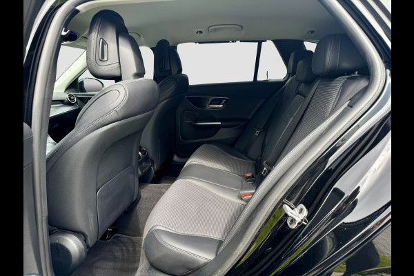 Mercedes-Benz C-Klasse Estate 300 e | Night | Head Up | Sfeer | MBUX | 1e eig. | Camera | Carplay | Distronic ACC | Head Up