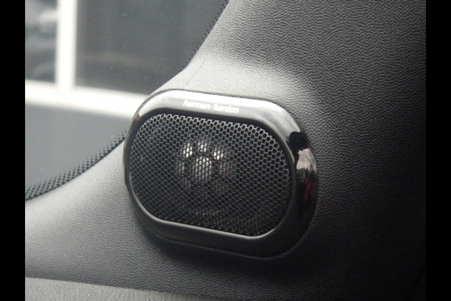 MINI Cabriolet AUT 1.5 Cooper Chili, Leder, H&K, Camera, LED!