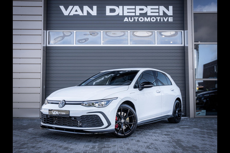 Volkswagen Golf 1.4 eHybrid GTE - 19'' R-Velgen l Limited Edit. l ACC l Sfeerverl.