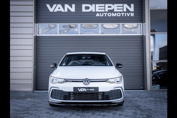 Volkswagen Golf 1.4 eHybrid GTE - 19'' R-Velgen l Limited Edit. l ACC l Sfeerverl.