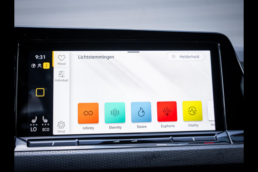 Volkswagen Golf 1.4 eHybrid GTE - 19'' R-Velgen l Limited Edit. l ACC l Sfeerverl.