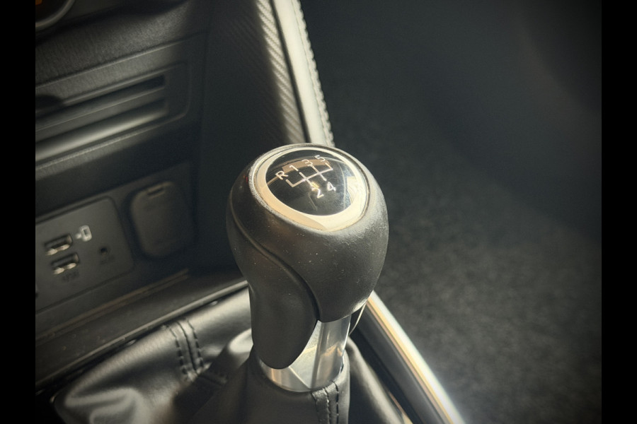 Mazda 2 1.5 Skyactiv-G GT-M navigatie | stoelverwarming | cruise control | lmv | dealer onderhouden