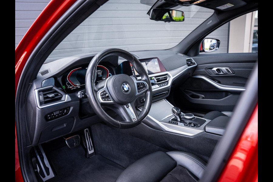 BMW 3-serie 330e High Executive M-Sport l Pano l HUD l 360cam l 19''