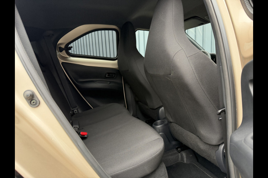 Toyota Aygo X 1.0 VVT-i S-CVT Premium | PDC V+A | Clima | 6.200km | Rijklaar!!!