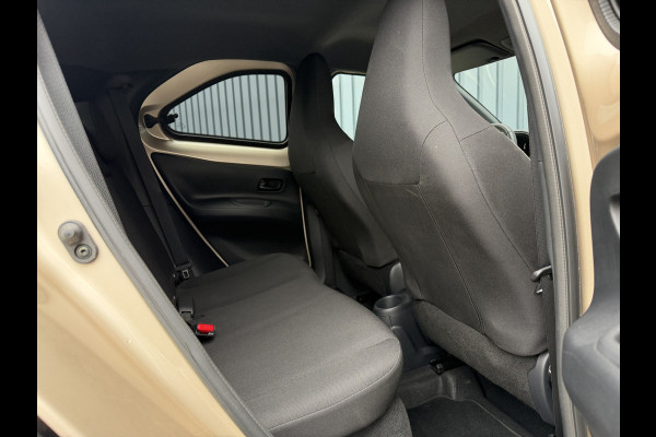 Toyota Aygo X 1.0 VVT-i S-CVT Premium | PDC V+A | Clima | 6.200km | Rijklaar!!!