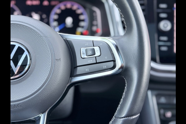 Volkswagen T-Roc 1.5 TSI 3x R-Line Pano/Keyless/Camera