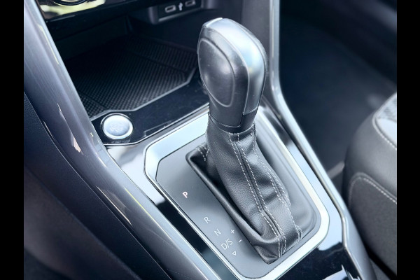 Volkswagen T-Roc 1.5 TSI 3x R-Line Pano/Keyless/Camera