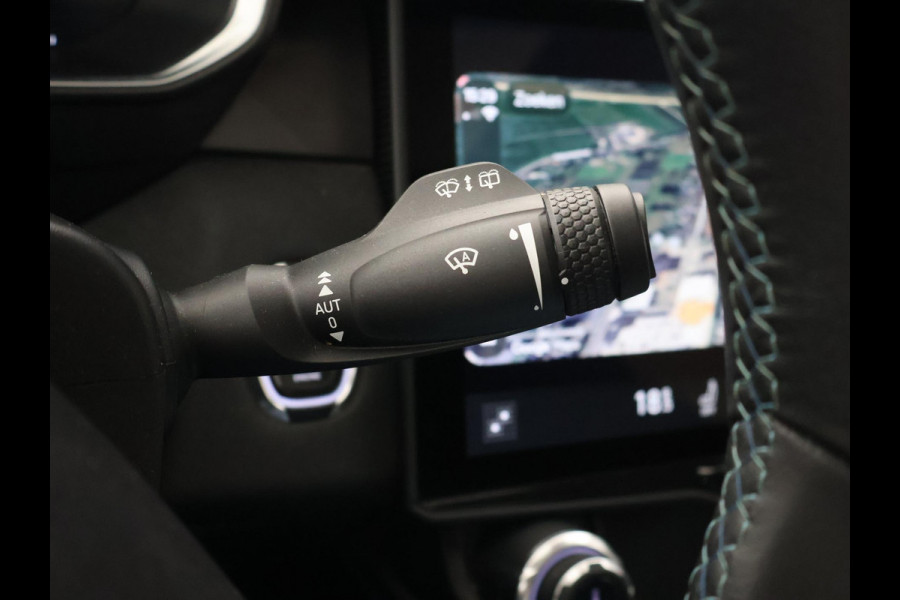 Lynk & Co 01 1.5 HYBRID 261 PK AUT. + TREKHAAK! | 360 CAMERA | PANORAMA | SFEERVERLICHTING | ADAPTIVE CRUISE | FULL LED
