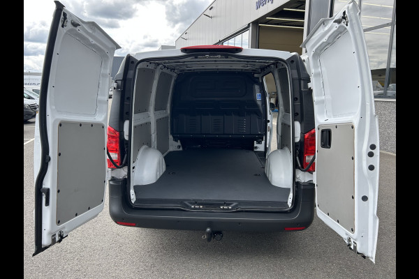 Mercedes-Benz Vito 116 CDI Lang / Trekhaak / Airco / Parkeersensoren / Cruise control / 3 Zits / Achterdeuren