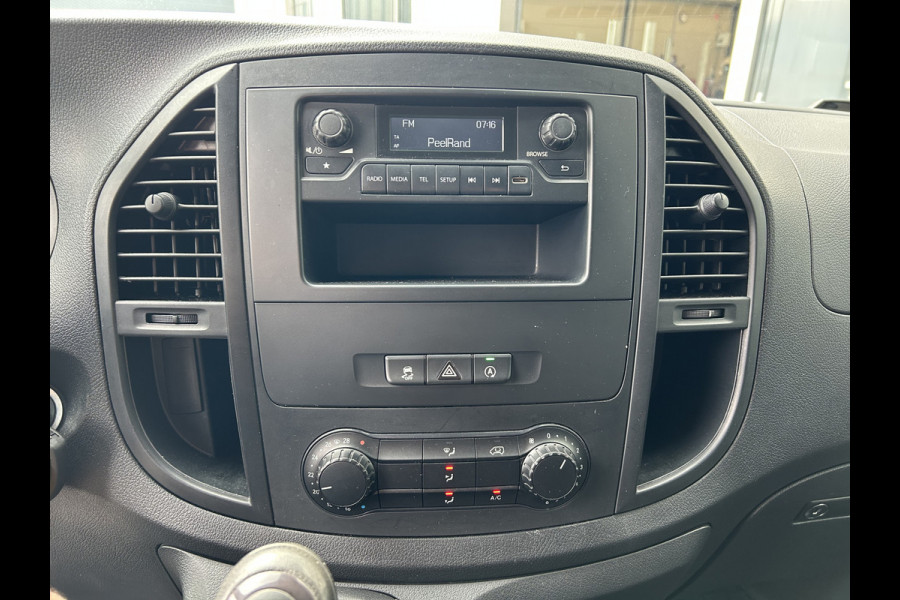 Mercedes-Benz Vito 116 CDI Lang / Trekhaak / Airco / Parkeersensoren / Cruise control / 3 Zits / Achterdeuren