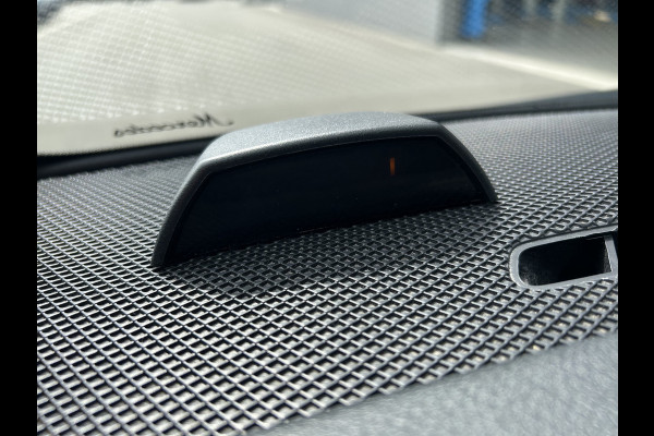 Mercedes-Benz Vito 116 CDI Lang / Trekhaak / Airco / Parkeersensoren / Cruise control / 3 Zits / Achterdeuren