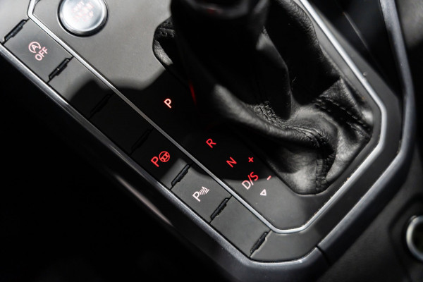 Volkswagen Polo 1.0 TSI R-line DSG Pano Led Navi Camera