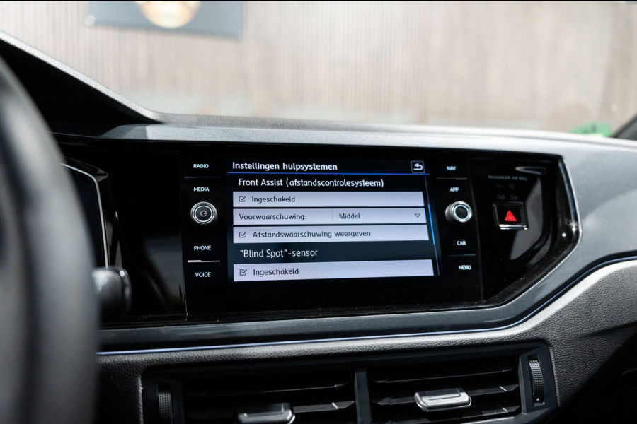 Volkswagen Polo 1.0 TSI R-line DSG Pano Led Navi Camera