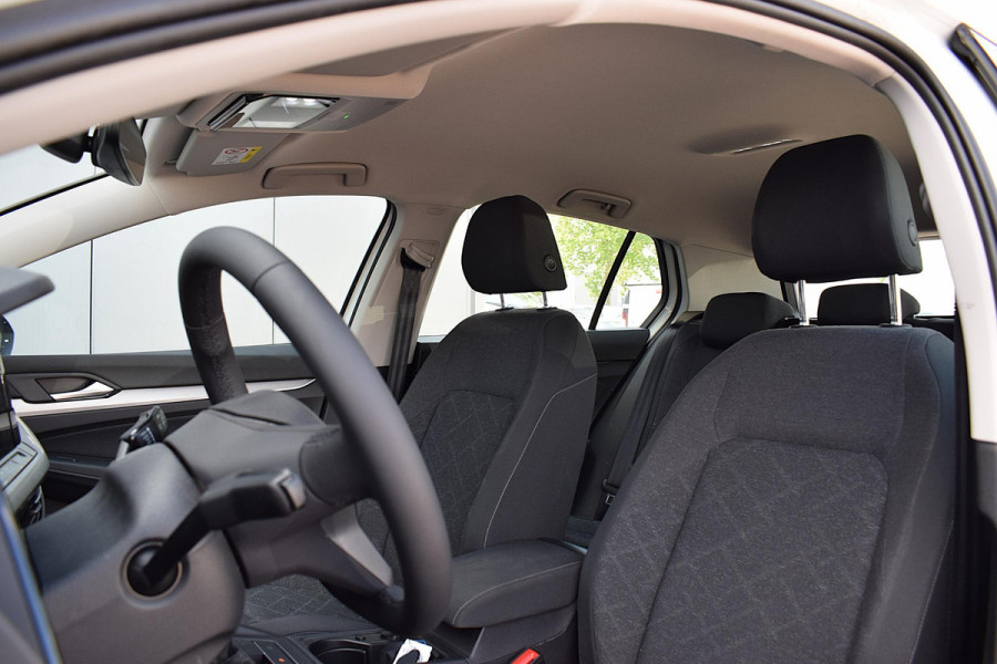 Volkswagen Golf 1.0 TSI Life Business | Apple Carplay | Stuur- Stoelverw. |  Climate | ACC