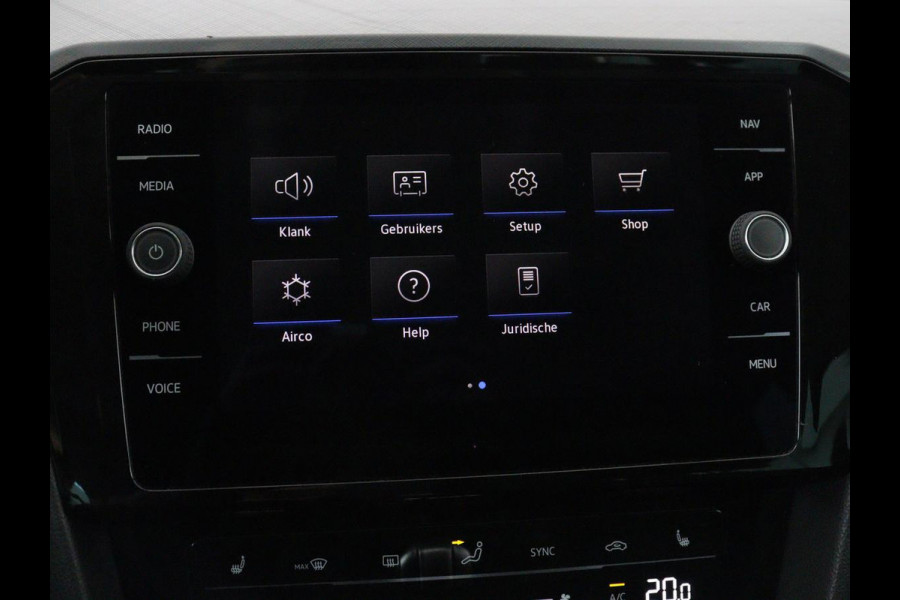 Volkswagen Passat 1.4 TSI PHEV GTE | SOH 91,6% | Stoelverwarming | Trekhaak | Adaptive cruise | Camera | Carplay | Matrix LED | Navigatie | Massage | Parkeerhulp | Climate control | Getint glas | Plug In
