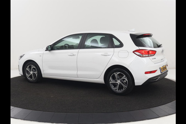 Hyundai i30 1.0 T-GDi MHEV Comfort Smart | Carplay | Full LED | Keyless | Camera | Navigatie | DAB | Parkeerhulp | Climate control | Bluetooth | Cruise control