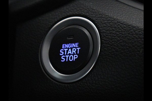 Hyundai i30 1.0 T-GDi MHEV Comfort Smart | Carplay | Full LED | Keyless | Camera | Navigatie | DAB | Parkeerhulp | Climate control | Bluetooth | Cruise control