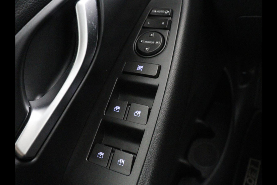 Hyundai i30 1.0 T-GDi MHEV Comfort Smart | Carplay | Full LED | Keyless | Camera | Navigatie | DAB | Parkeerhulp | Climate control | Bluetooth | Cruise control