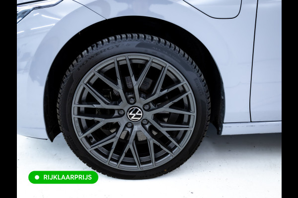 Volkswagen Golf 1.4 eHybrid Style | Standkachel | Stuur-, Stoel- & Achterbankverw. | Adap. Cruise | Travel assist | Camera, Ergo Active stoel met massage, IQ Led