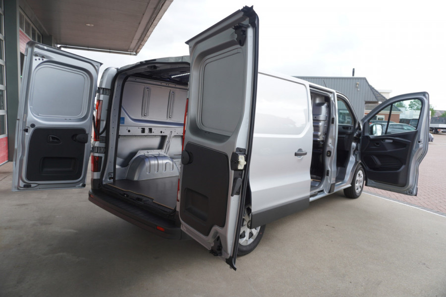 Renault Trafic 2.0 Blue dCi 130PK T30 L2H1 Advance nr. V065 | Airco | Cruise | Navi | Schuifdeur links en rechts