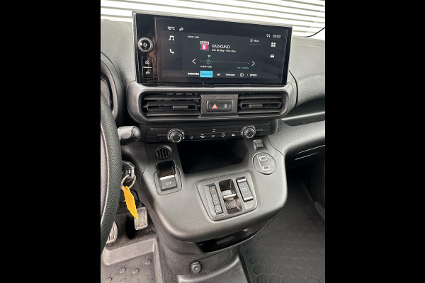 Citroën Berlingo 1.5 BlueHDI NIEUW MODEL! Automaat 130PK 3 zits trekhaak