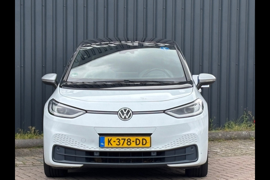 Volkswagen ID.3 First Plus 58 kWh |SOH 88,88%I|TREKHAAK|CAMERA|STOELSTUURVERW|