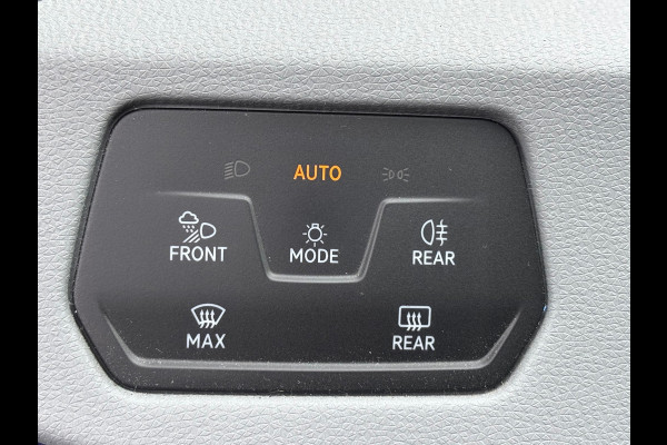 Volkswagen ID.3 First Plus 58 kWh |SOH 88,88%I|TREKHAAK|CAMERA|STOELSTUURVERW|