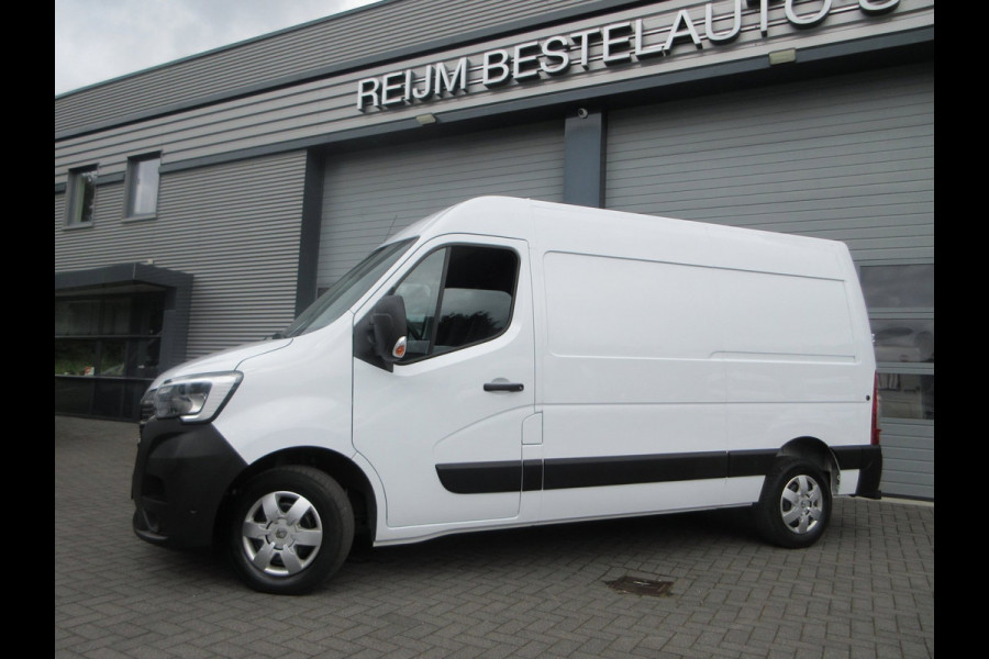 Renault Master T35 2.3 dCi, 150pk, L2H2, Airco, Navigatie, Camera, PDC.