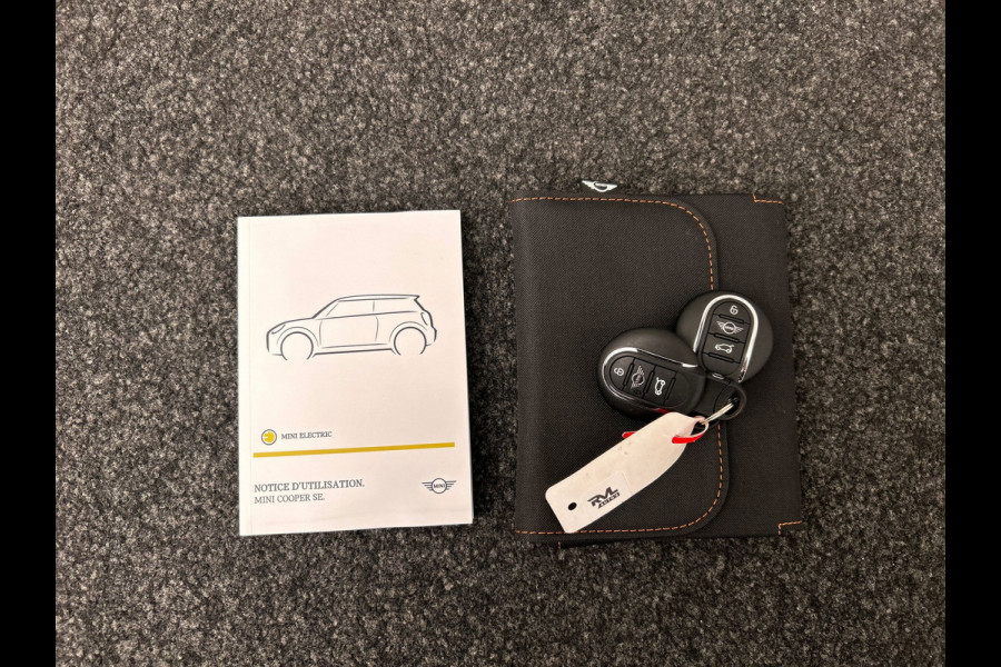 MINI Electric Business Edition 33 kWh | SOH 98% | Apple/Carplay | Stoelverwarming | Climate/Control |